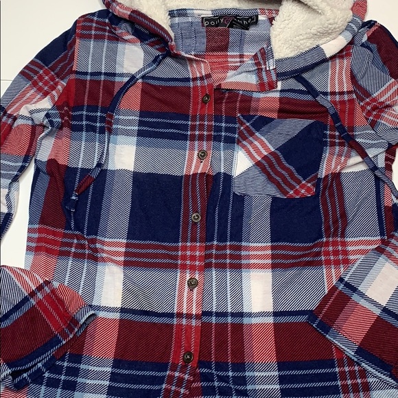 Plaid button down with hood - Picture 4 of 5